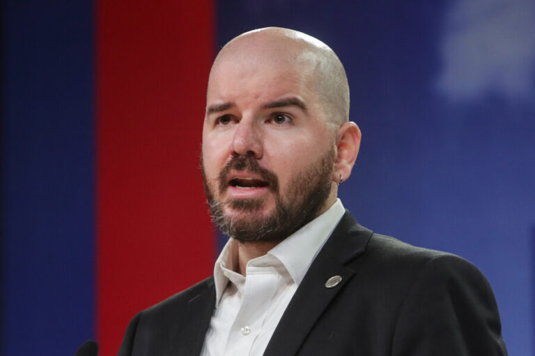 Aseguran que exministro Jackson dejará Chile para radicarse en el extranjero