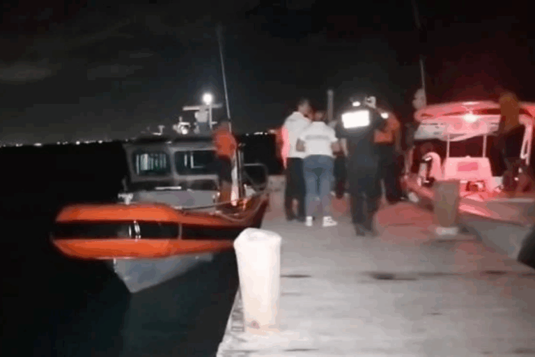 México: 4 personas murieron tras volcamiento de embarcación turística en Isla Mujeres