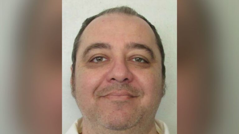 EE.UU. ejecuta por primera vez a un preso con gas nitrógeno: Había sido condenado por la muerte de una mujer en 1988