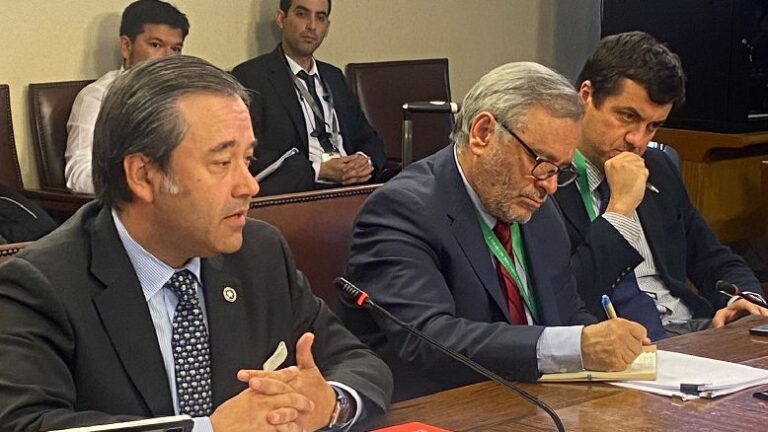 Abogado de Montes en acusación constitucional afirmó que el ministro 