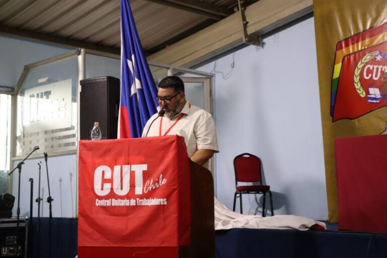 CUT acusa que el Gobierno “escucha poco y no comprende el diálogo entre iguales”