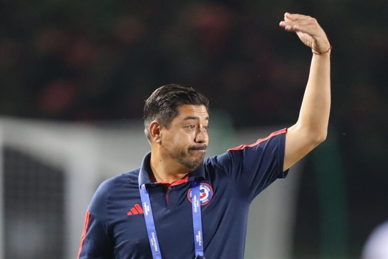 Córdova lamentó la eliminación de Chile del preolímpico Sub-23: 