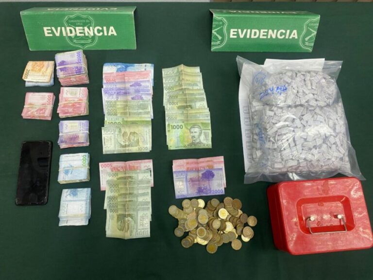 Detienen a cuatro personas por tráfico de pasta base en Conchalí
