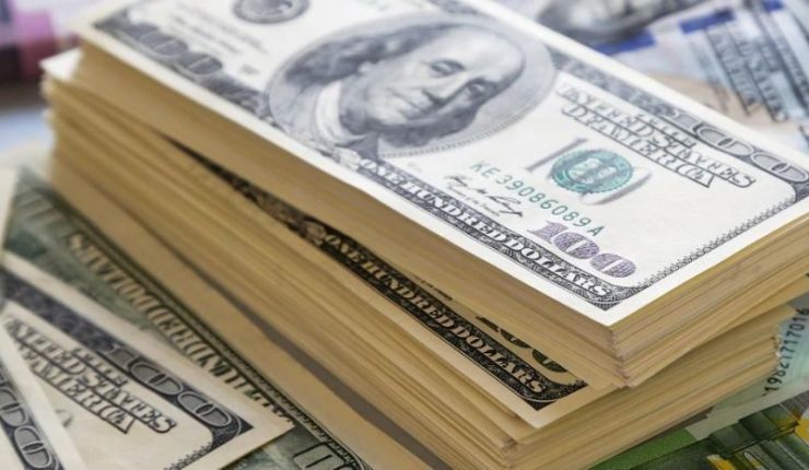 Informan incautación de US$1 millón transportado en vehículo en Bolivia: Dinero provendría de banco de Iquique