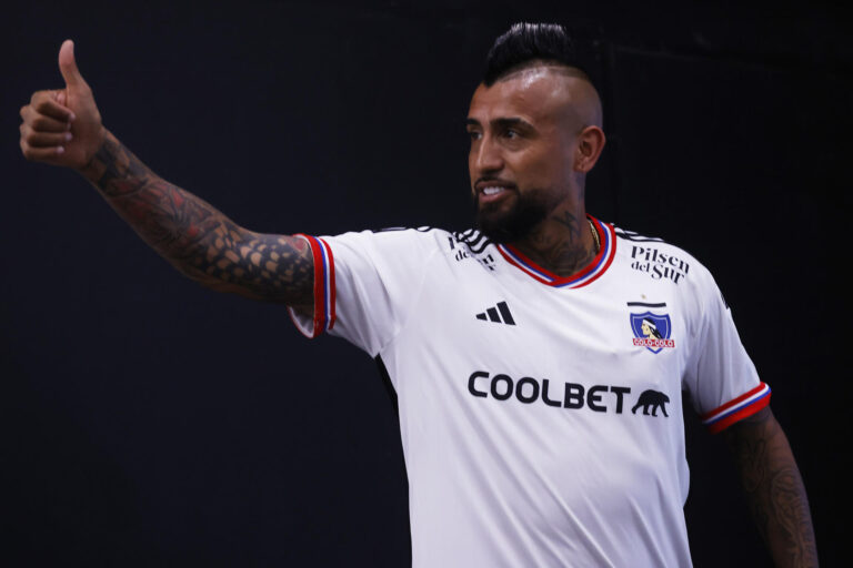 Expectación ante el debut de Arturo Vidal: Revisa a qué hora y dónde ver Colo Colo vs. Everton