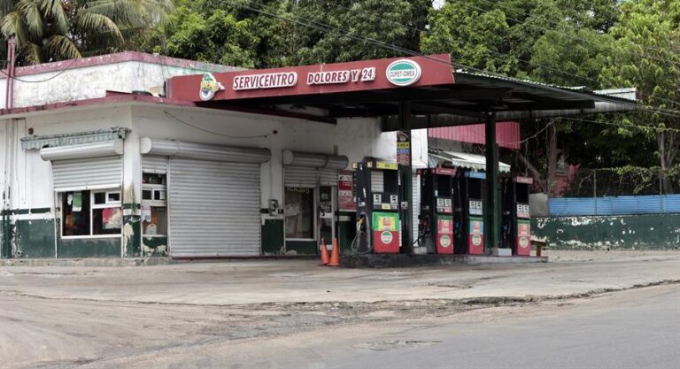 Cuba anuncia el aumento de más del 500% en el precio de la gasolina regular y el diésel