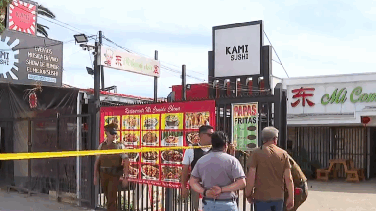 Le dispararon al menos 6 veces: Muere hombre en local de sushi de Maipú