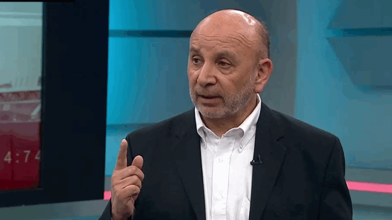 Senador Castro (PS) asegura que el Ejecutivo realizó una 