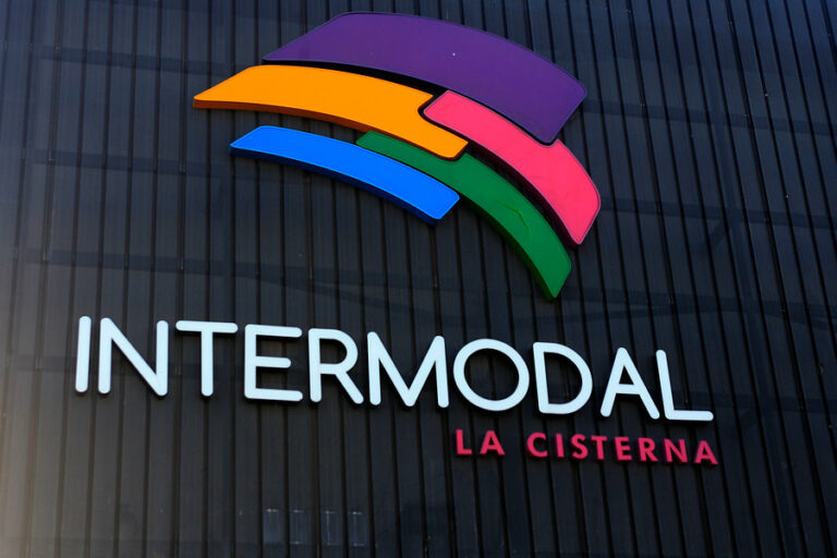 ¿FF.AA. para el control del orden público?: Alcalde de La Cisterna afirma que 