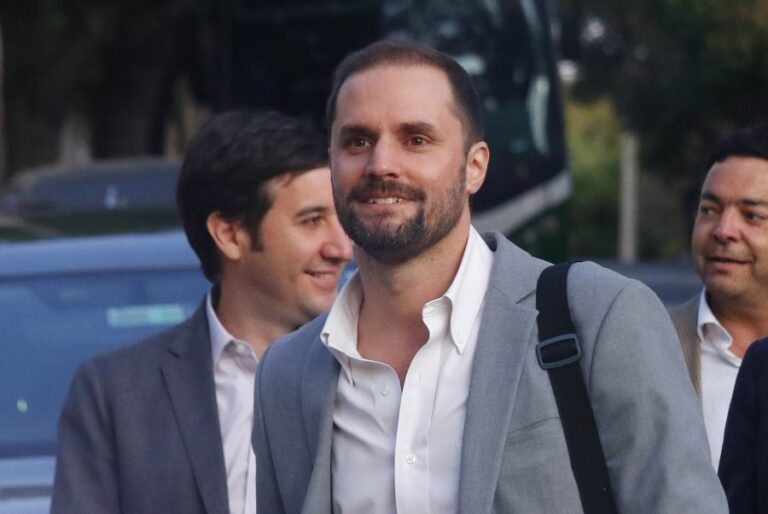 Bellolio y llamado de ministra Vallejo de reponer fórmula 3 y 3: 