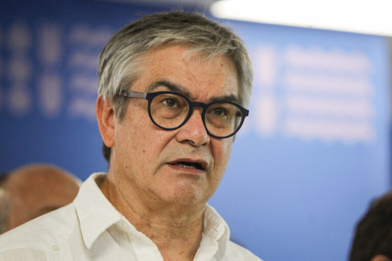 Marcel por compra de vehículos de lujo por parte del Poder Judicial: 