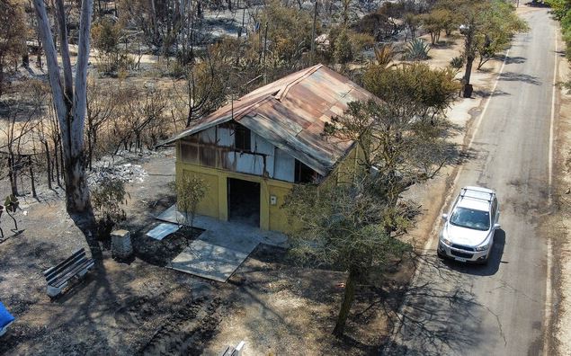 Armada restringirá paso a vehículos particulares a zonas afectadas por incendios para evitar 