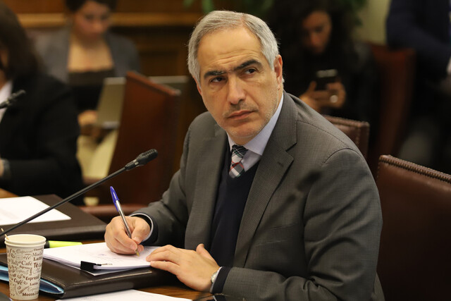 Senador Chahuán llama a tratar con 