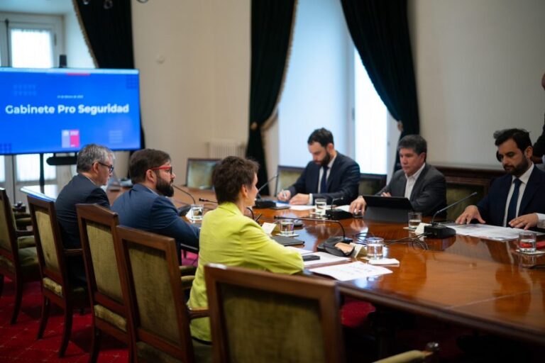 Primera sesión del Gabinete Pro Seguridad: ¿Cuáles fueron los encargos del presidente Boric?