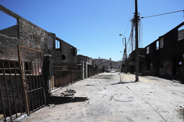 Seremi de Salud de Valparaíso confirma caso de sarna y un posible brote de COVID-19 tras incendios