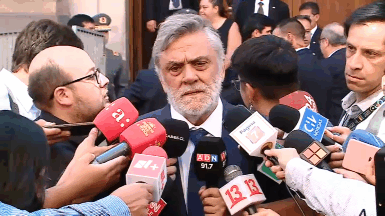 Longueira critica actuar del gobierno de Boric durante mandato de Piñera: 
