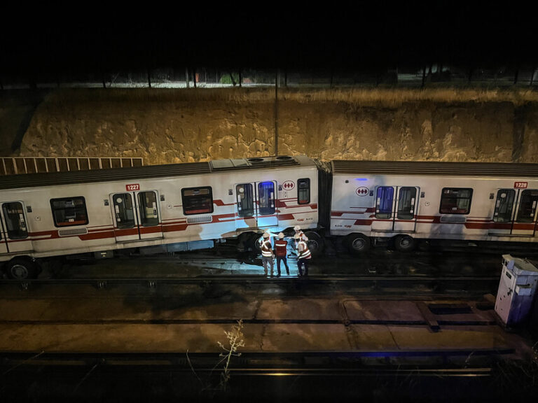 Metro comienza el día con servicio parcial en Línea 1 tras descarrilamiento de tren