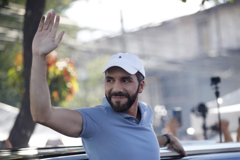 Elecciones en El Salvador: Nayib Bukele se autoproclama ganador 