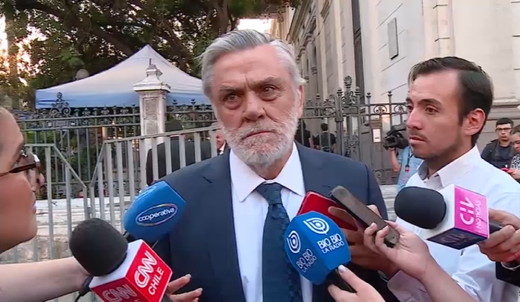 Longueira destaca gestión de Boric en funeral: “Ha actuado con una mirada de Estado, sirve para que volvamos a reflexionar”