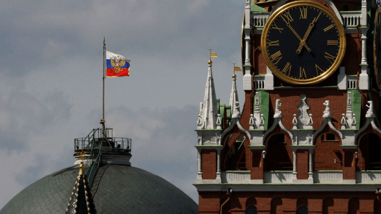 Rusia estaría desarrollando un arma espacial nuclear para destruir satélites