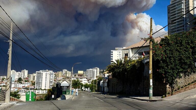 Delegada González confirma mil viviendas afectadas por incendios: 