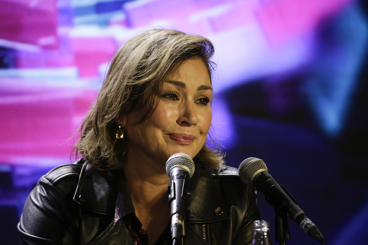 Javiera Contador agradeció entre lágrimas presencia del elenco de 