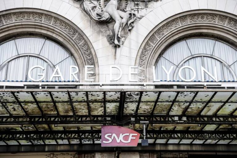 Tres heridos tras ataque con cuchillo en estación de tren de París: Se desconocen motivos de la agresión