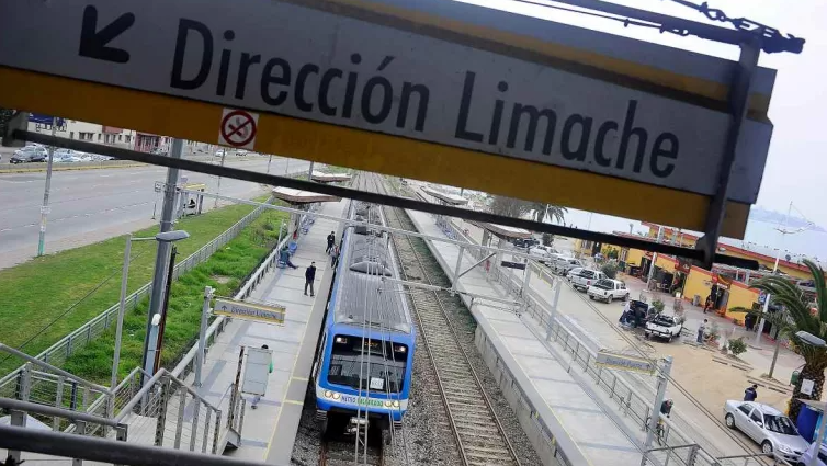 EFE Valparaíso mantiene suspendido recorrido Limache-Puerto este sábado: Fuego provocó daños kilométricos en las vías