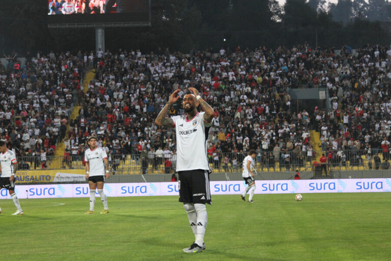Bienvenida de Arturo Vidal en Colo Colo: ¿A qué hora comienza?