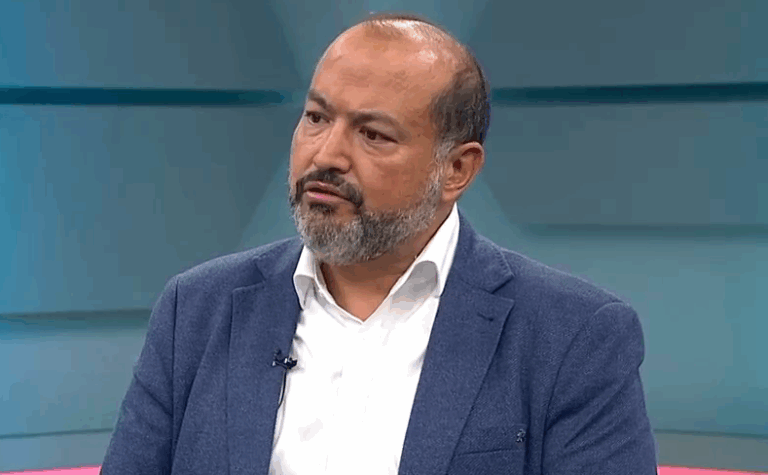 Exdirector de Senapred arremetió contra alcaldesas Ripamonti y Melipillán tras su salida: 