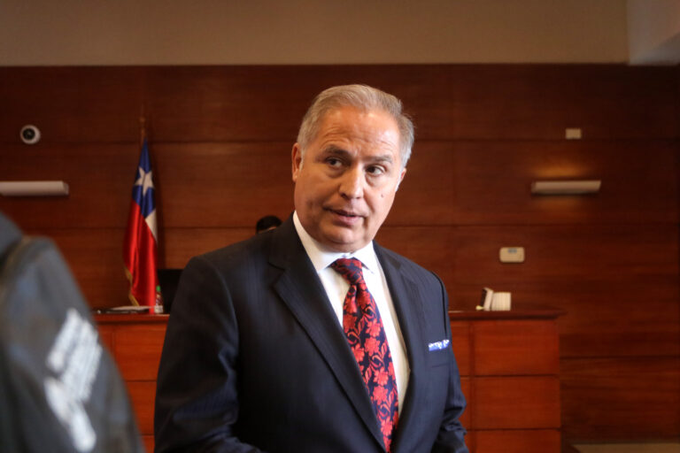 Abogado del exdirector general de la PDI considera 