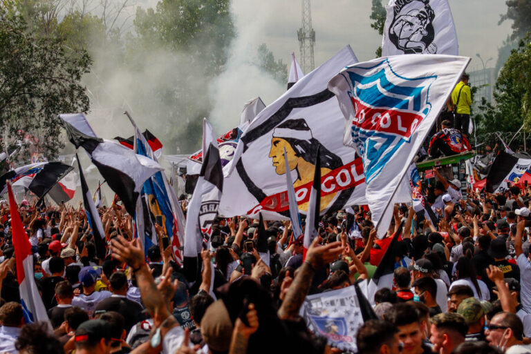 Garra Blanca amenaza a la ANFP tras histórico castigo a 12 mil hinchas: 