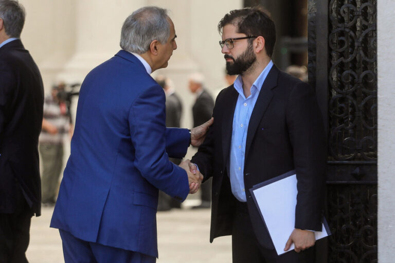 Chahuán entrega respaldo al Gobierno tras polémica con Israel: Sus decisiones 