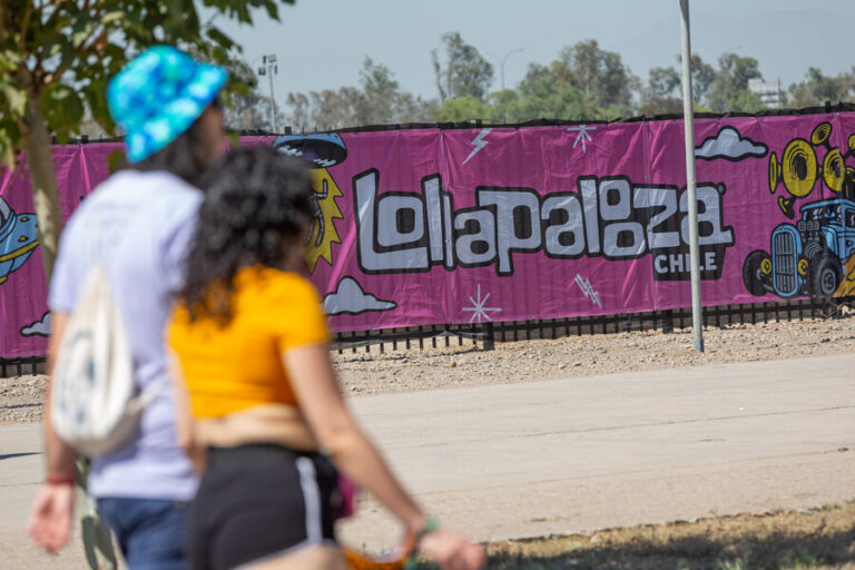Extienden horario de Metro y refuerzan micros para Lollapalooza: ¿Cómo funcionará el transporte público?