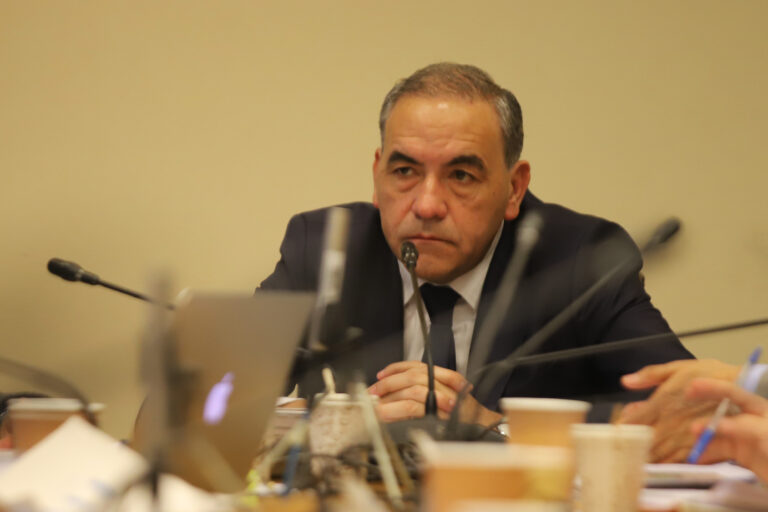 La controversia de Fidel Espinoza: ¿Por qué podría estar involucrado en un conflicto de interés?