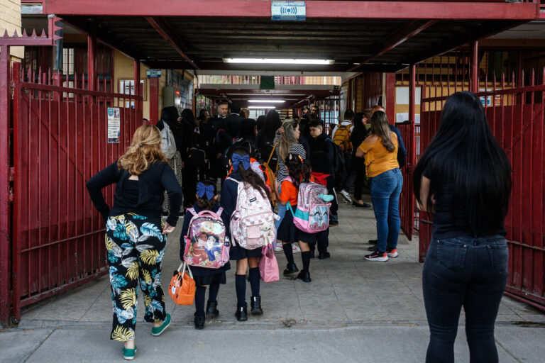 Cerca de 3 mil escolares aún permanecen sin matrícula