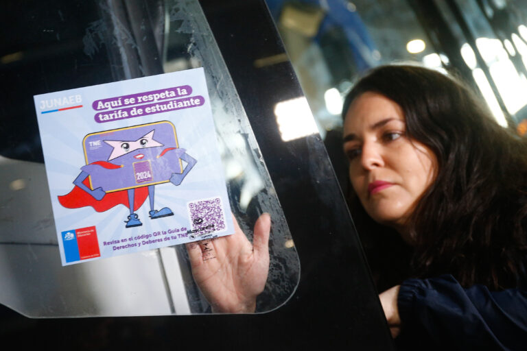 Presentan guía para el buen uso de la TNE: Busca fomentar buenas prácticas al viajar en el transporte público