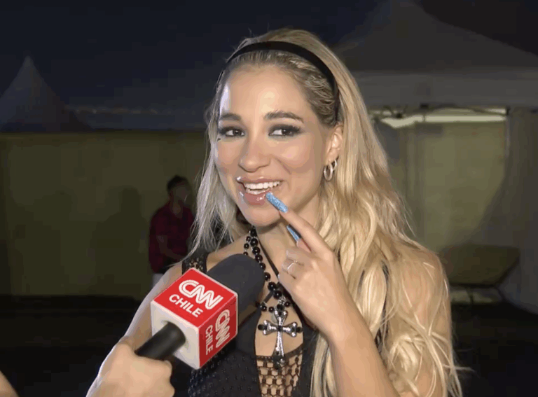 Tras triunfar en Olmué y Lollapalooza, Princesa Alba reitera su mayor ambición profesional: 