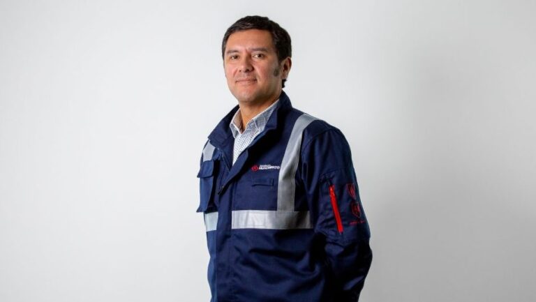 Renuncia el gerente general de Siderúrgica Huachipato en medio de la crisis por dumping y cierre de la empresa