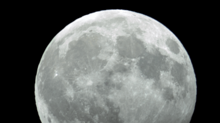 Eclipse penumbral podrá ser visto esta noche en Chile: ¿A qué hora comenzará? ¿Dónde ver?