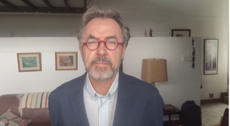 García y sensación de tristeza en sociedades de América Latina: 