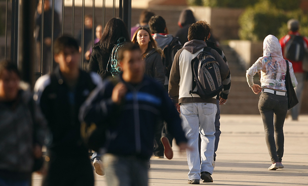 Fin al CAE: ¿Qué es el FES? ¿Cómo funcionará el nuevo sistema de financiamiento de la educación?