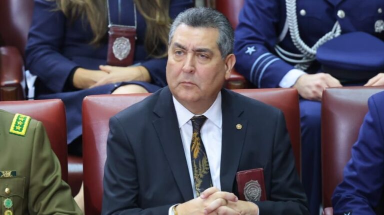 ¿Quién es Claudio González Hofstetter? El nuevo director (s) de la PDI que asume tras la renuncia de Sergio Muñoz