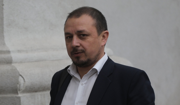 Luis Cuello dice que es inadmisible una tercera postergación de llegada del PC a la mesa de la Cámara: “Eso sería poco serio”