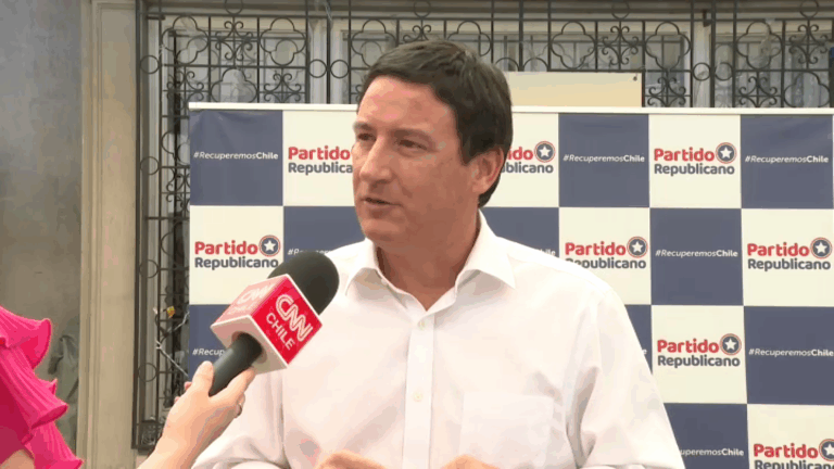 Squella responde a Hoffmann por alcaldía de Las Condes: 