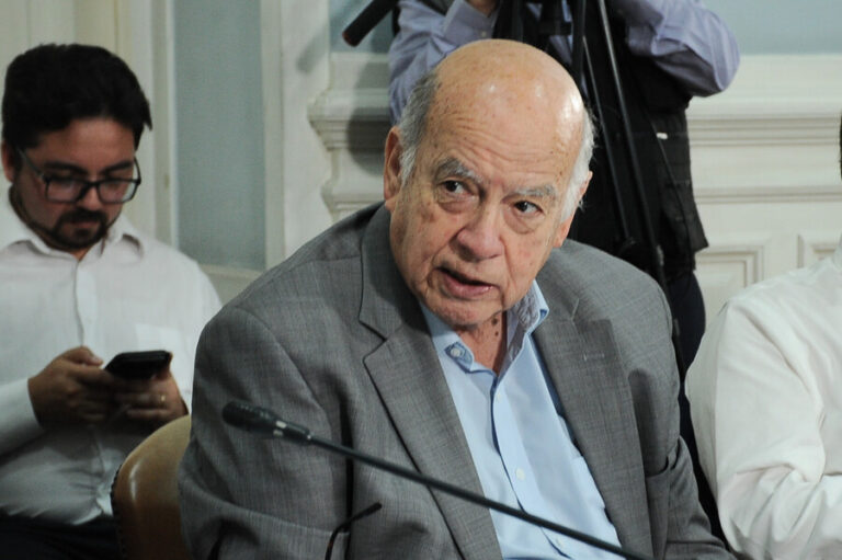 José Miguel Insulza es elegido presidente de la Comisión de Relaciones Exteriores del Senado