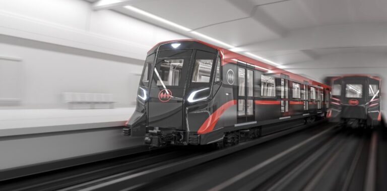 Metro presenta trenes para línea 7 con diseño similar a la máscara de Darth Vader