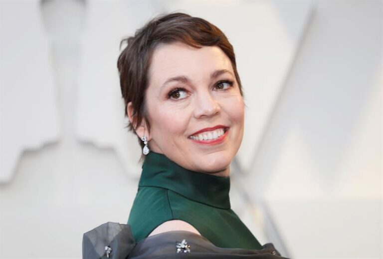 Olivia Colman asegura que Hollywood le pagaría 