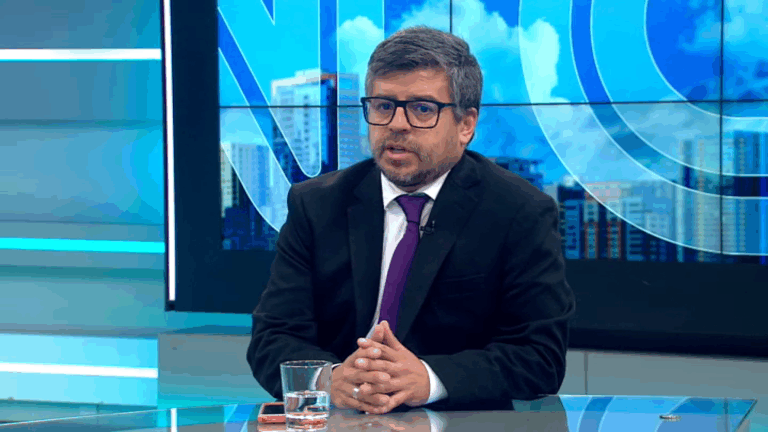 Diputado Araya valora respaldo del Gobierno a general Yáñez: El presidente Boric 