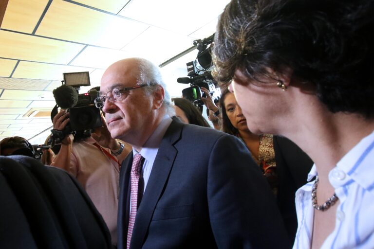 Declaran nuevamente culpable a oncólogo Manuel Álvarez por dos delitos de abuso sexual reiterado